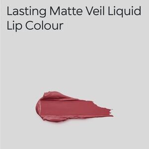 KIKO Lasting Matte Veil Liquid Lip Colour
